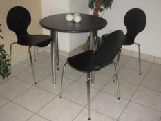 dreier_gruppe_schwarz_stuhl_stuehle_vierfu�stuhl_vierfu�stuehle_chrom_gestell_alle_farben_4.jpg