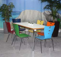 stabile_bunte_stuehle_(96).jpg