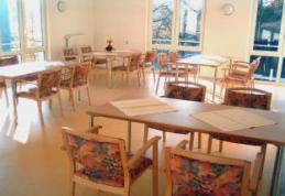 kantine_kantinenstuehle_(119).jpg