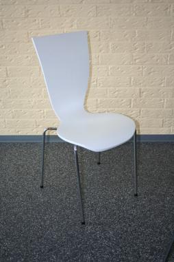 kantinenstuhl_weiss_3.jpg