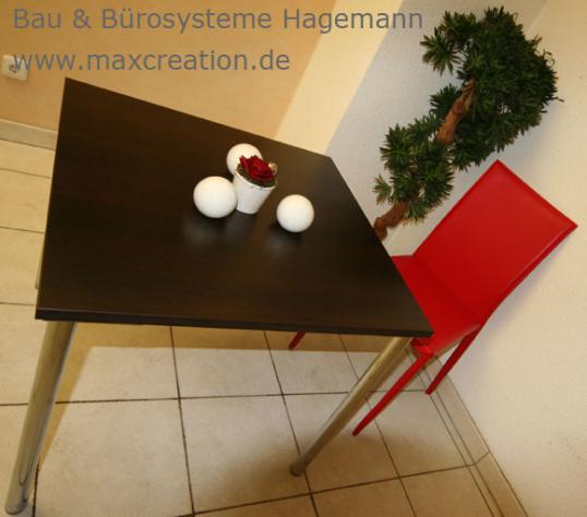 tisch_wenge_chrom_beine_leder_stuhl_rot_vierfu�_wartebereich_3.jpg