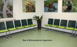 Traversenbaenke_wartezimmer_(3).jpg