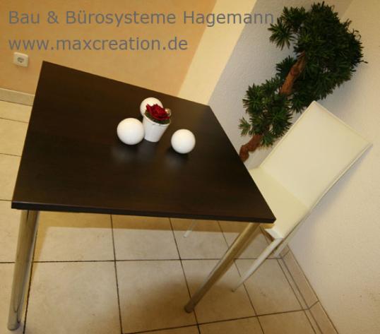 tisch_wenge_chrom_beine_leder_stuhl_weiss_vierfu�_wartebereich_2.jpg