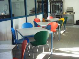 kantine_kantinenstuehle_(220).jpg