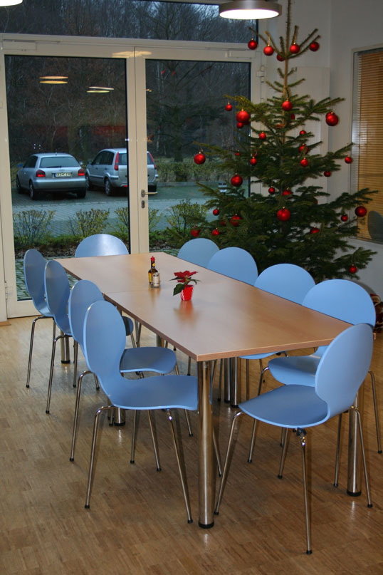 kantine-blau-1.jpg