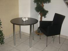 stuhl_stuehle_vierfu�stuhl_vierfu�stuehle_chrom_gestell_alle_farben_schwarz_ledersessel_1.jpg